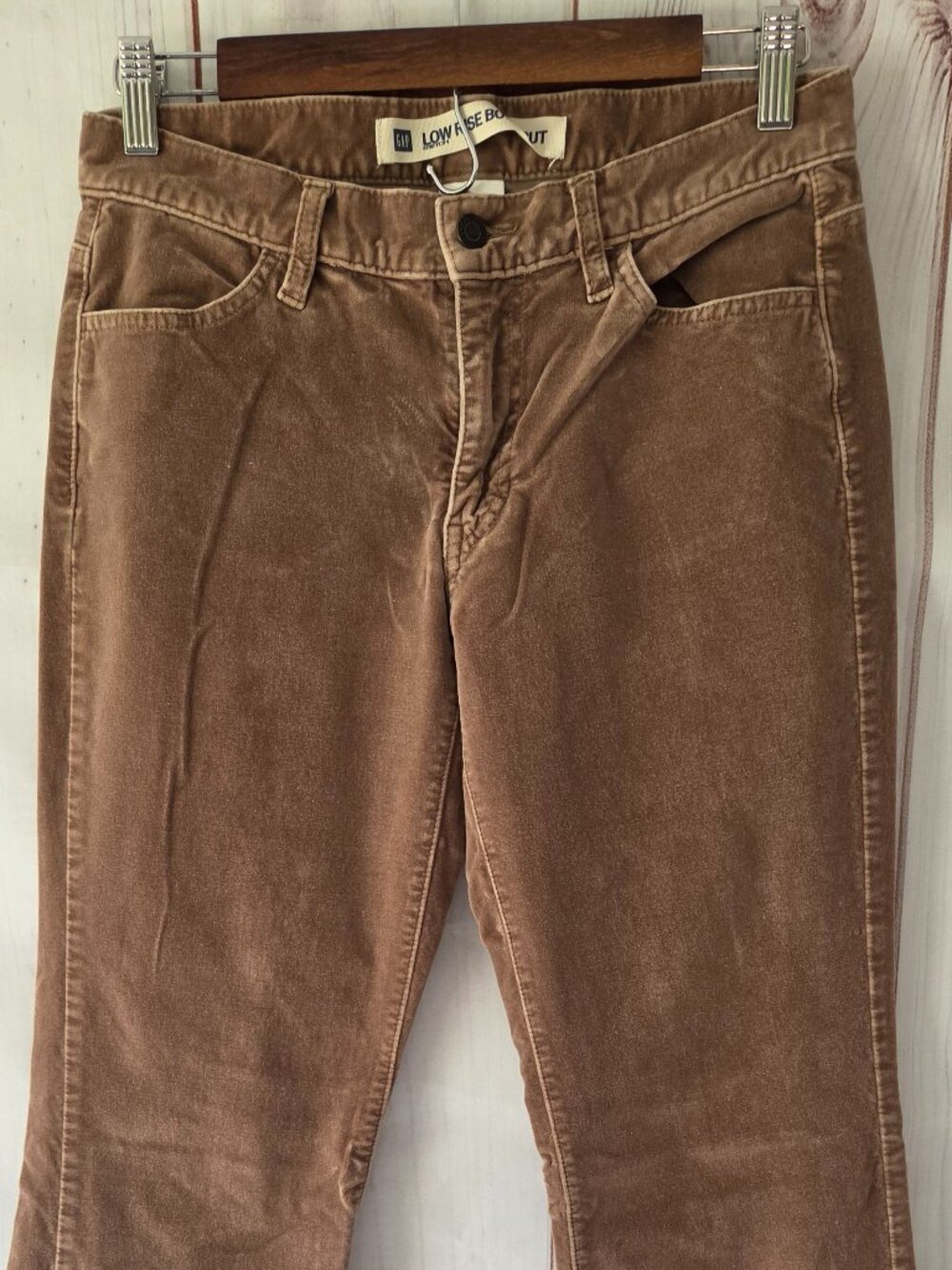 Gap low-rise boot cut brown velvet pants, Women 4R, vintage inspired soft pants